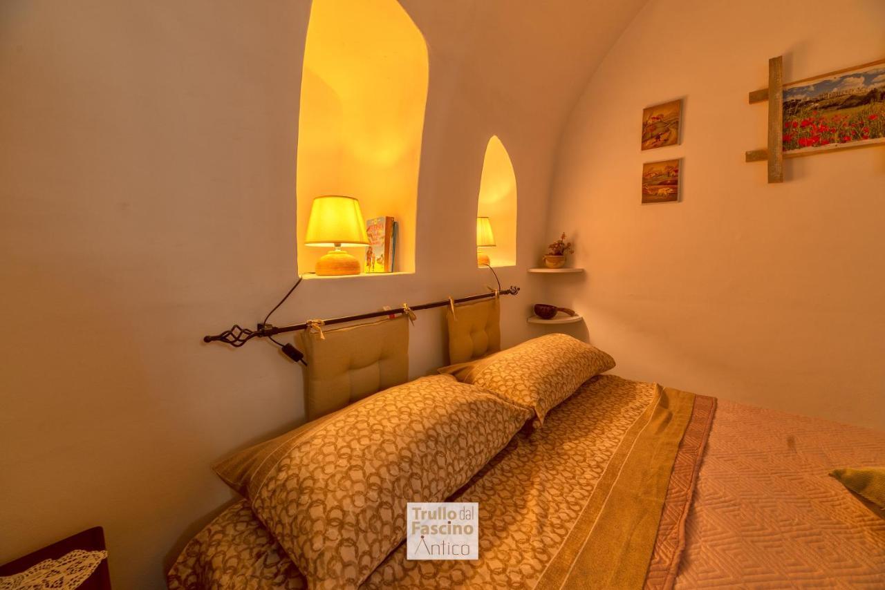 Trullo Dal Fascino Antico Villa Локоротондо Екстериор снимка