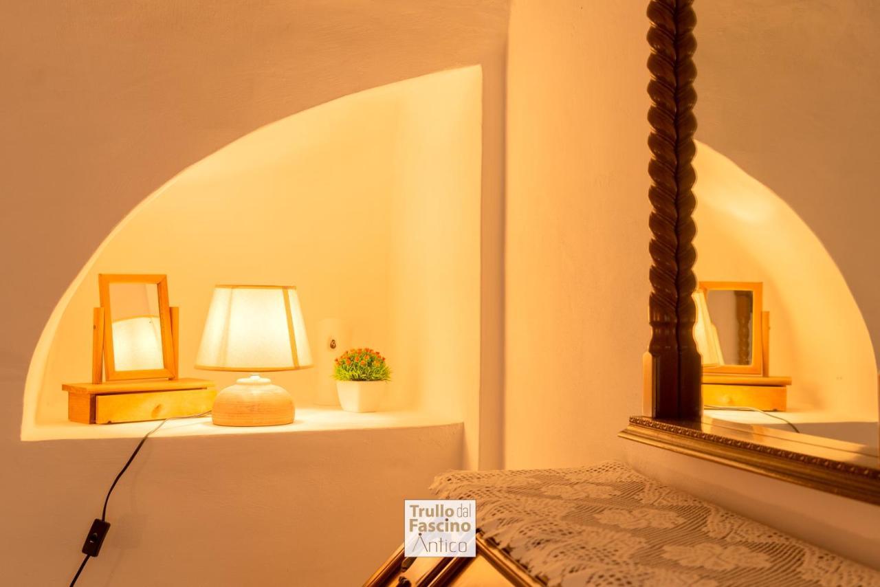 Trullo Dal Fascino Antico Villa Локоротондо Екстериор снимка
